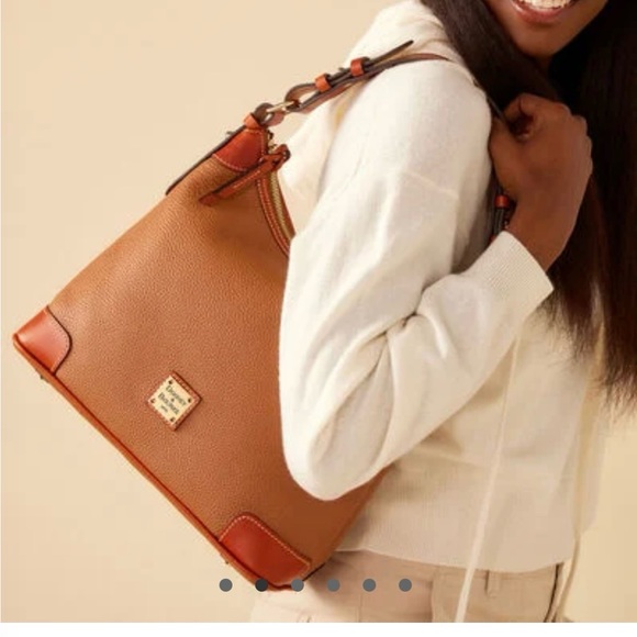 👜Pebble Grain Hobo in Caramel. Pristine condition - Picture 12 of 12